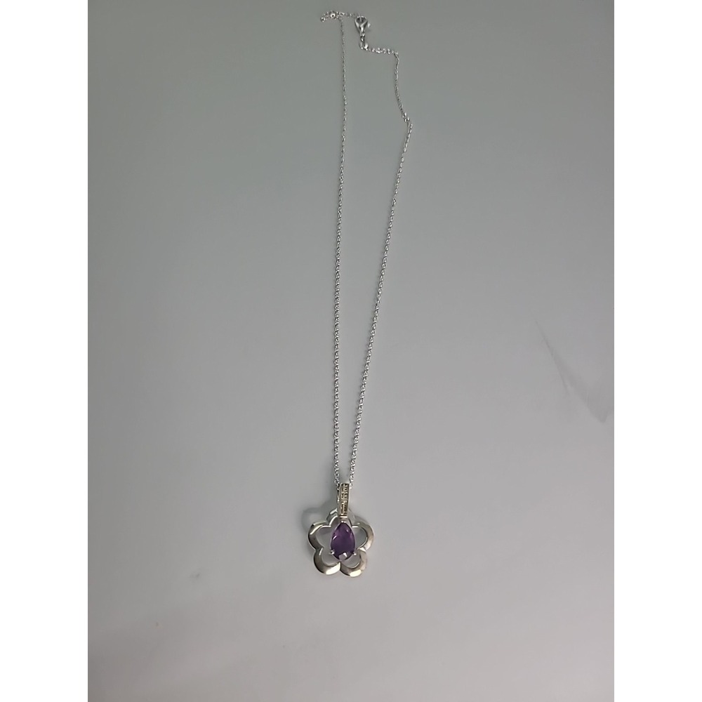 Vintage Silver Tone Quatrefoil Flower Pendant Necklace Purple Teardrop Stone - Picture 9 of 11